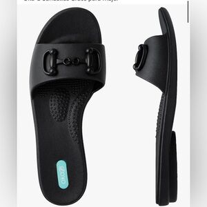 Oka-B Grace Sandals